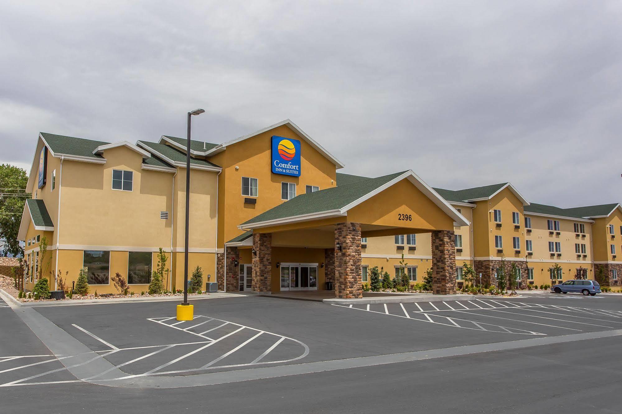Comfort Inn & Suites Vernal - National Monument Area Eksteriør billede